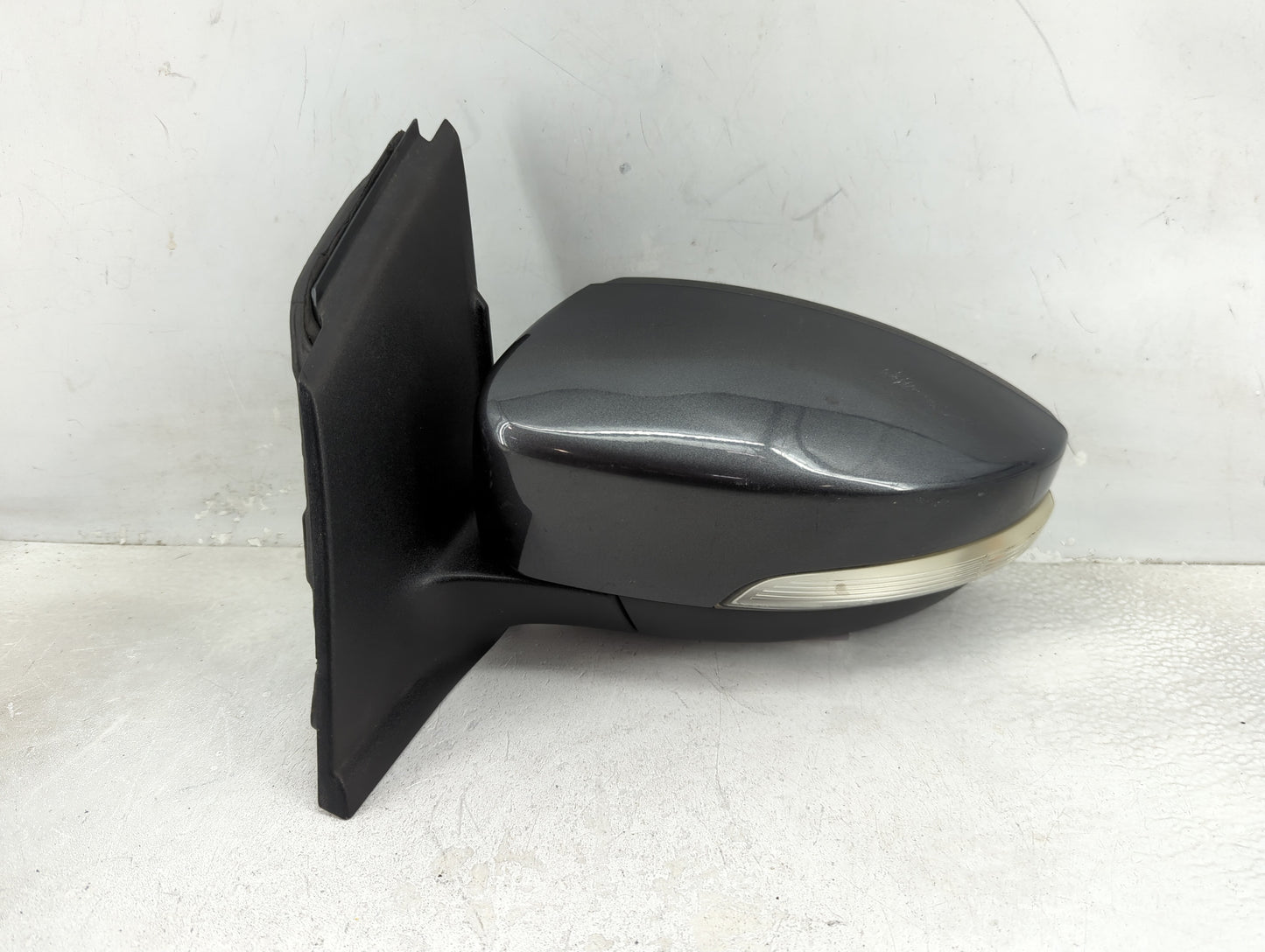 2013-2016 Ford Escape Driver Left Side View Manual Door Mirror Magnetic - Oemusedautoparts1.com