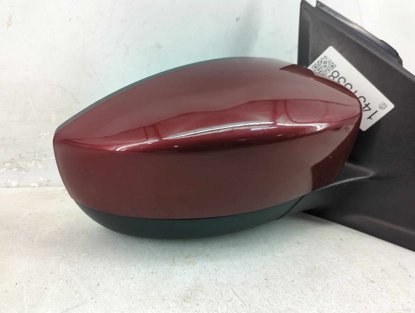 2013-2016 Ford Escape Passenger Side View Mirror - Right Door Mirror OEM Used - Oemusedautoparts1.com