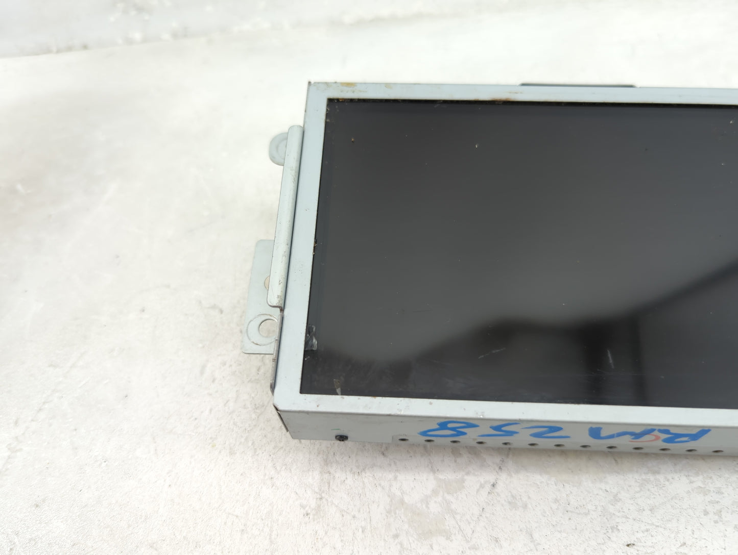 2016-2019 Ford Escape Information Display Screen - Oemusedautoparts1.com