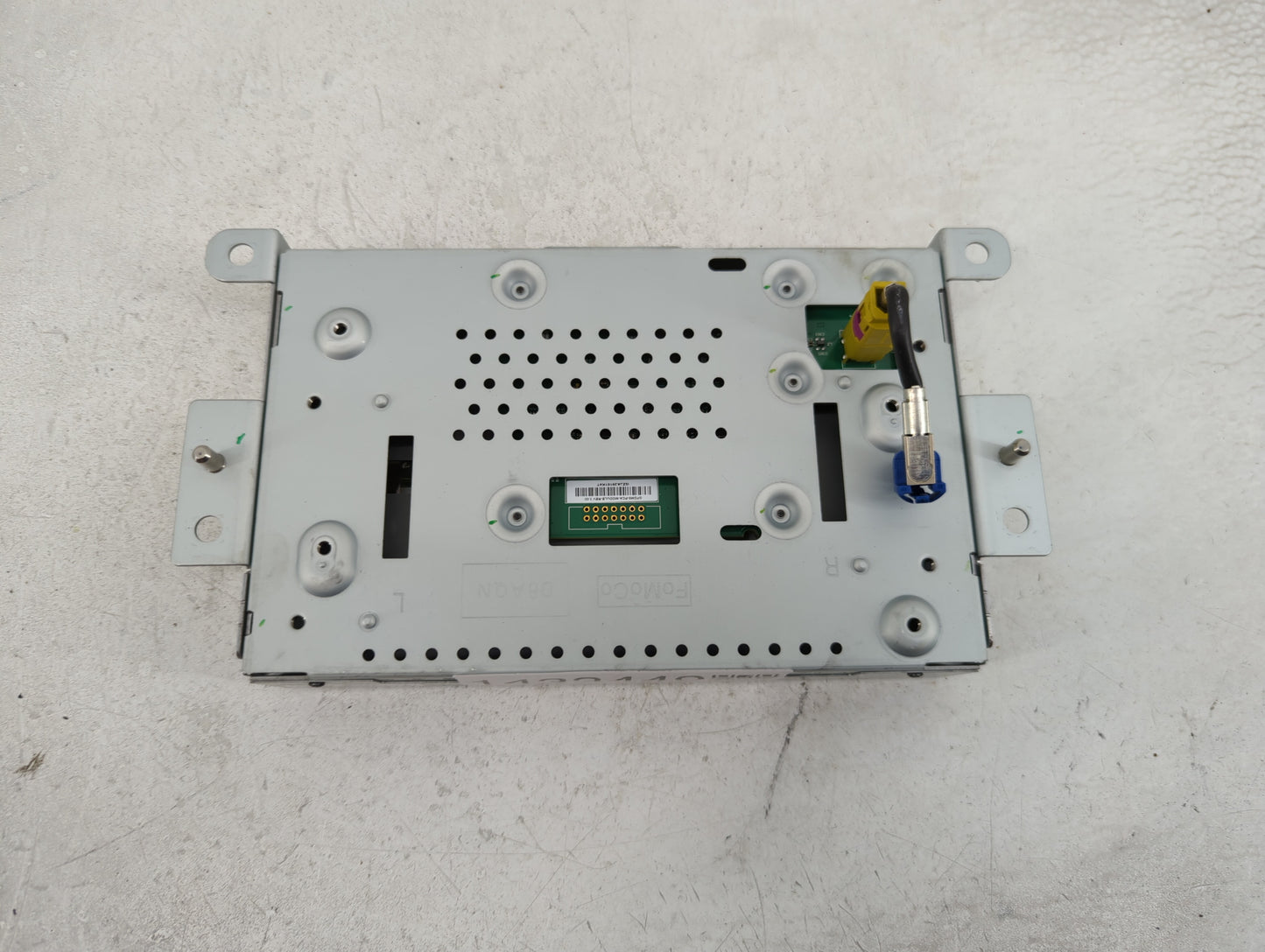 2016-2019 Ford Escape Information Display Screen - Oemusedautoparts1.com