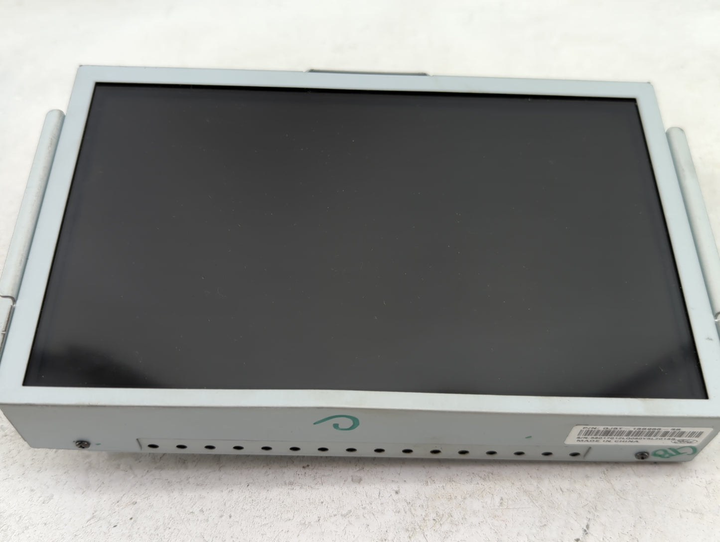 2016-2019 Ford Escape Information Display Screen - Oemusedautoparts1.com