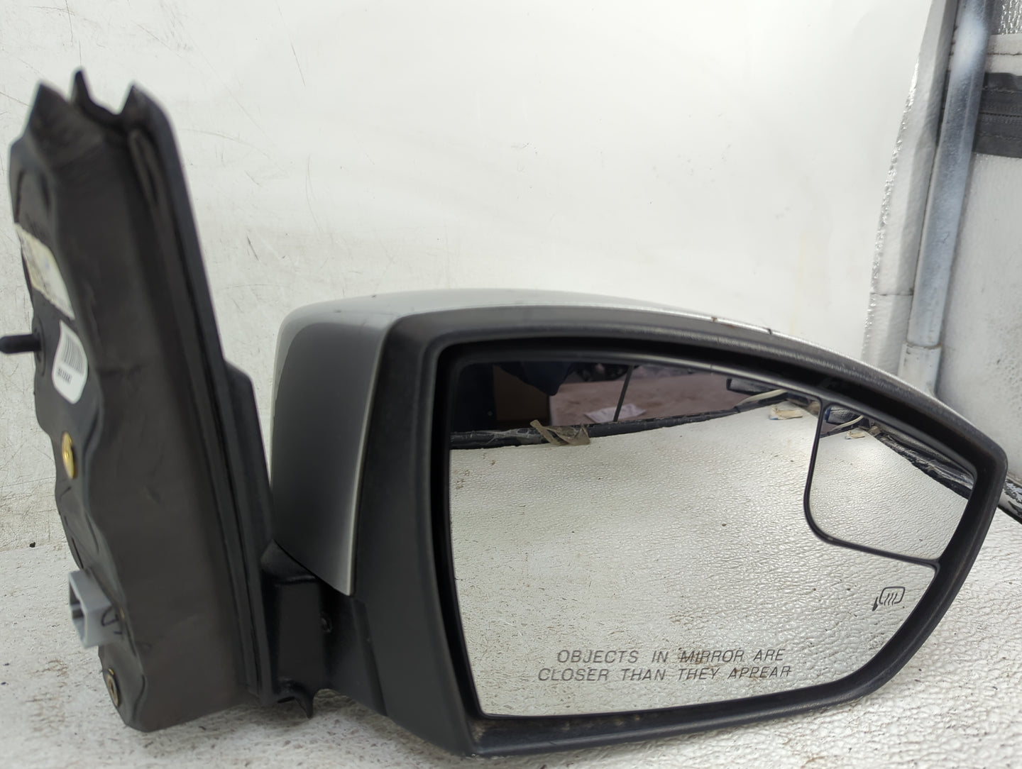 2013-2016 Ford Escape Passenger Side View Mirror - Right Door Mirror OEM Used - Oemusedautoparts1.com