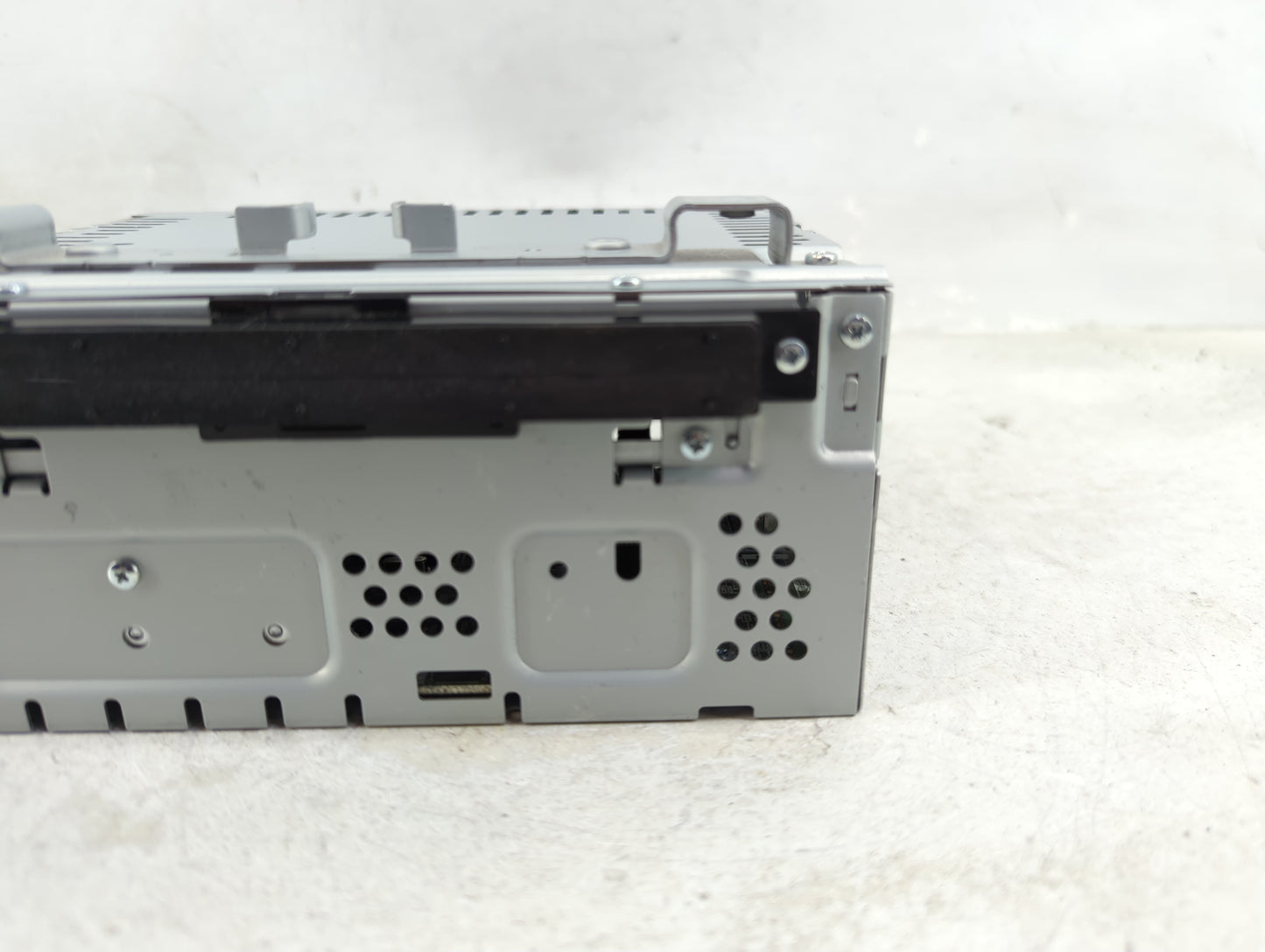2015-2016 Ford Escape Radio AM FM Cd Player Receiver Replacement P/N:CQ-FJ12E0UME Fits Fits 2015 2016 OEM Used Auto Parts - 