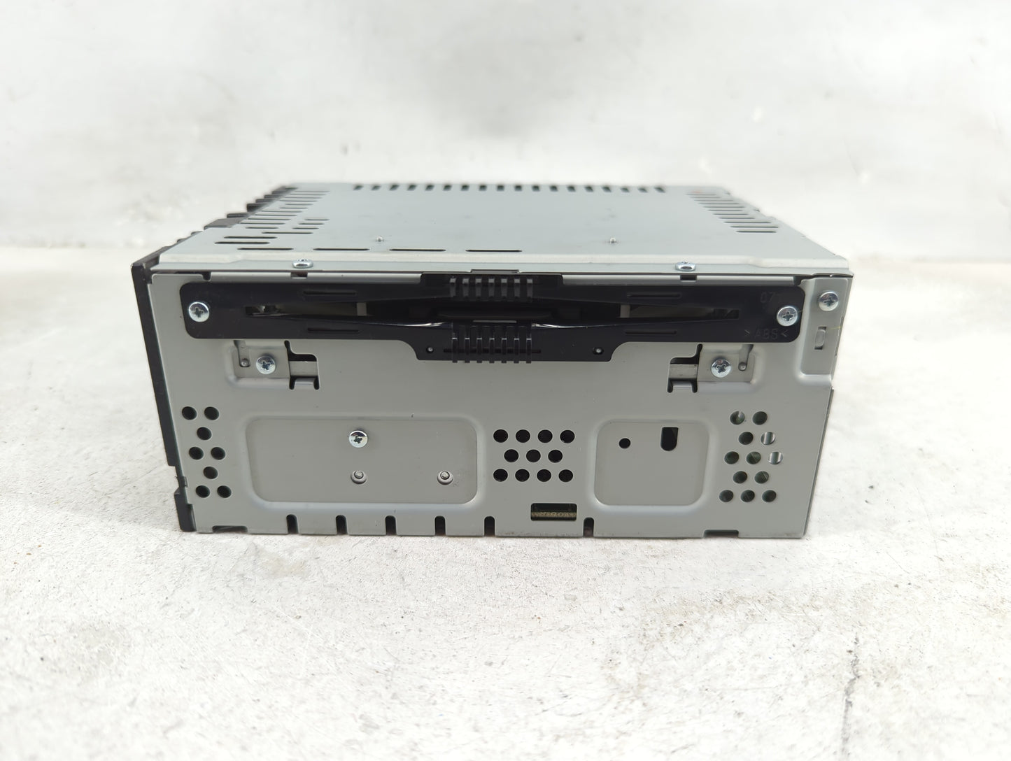 2015-2016 Ford Escape Radio AM FM Cd Player Receiver Replacement P/N:CQ-FJ12E2UME Fits Fits 2015 2016 OEM Used Auto Parts - 