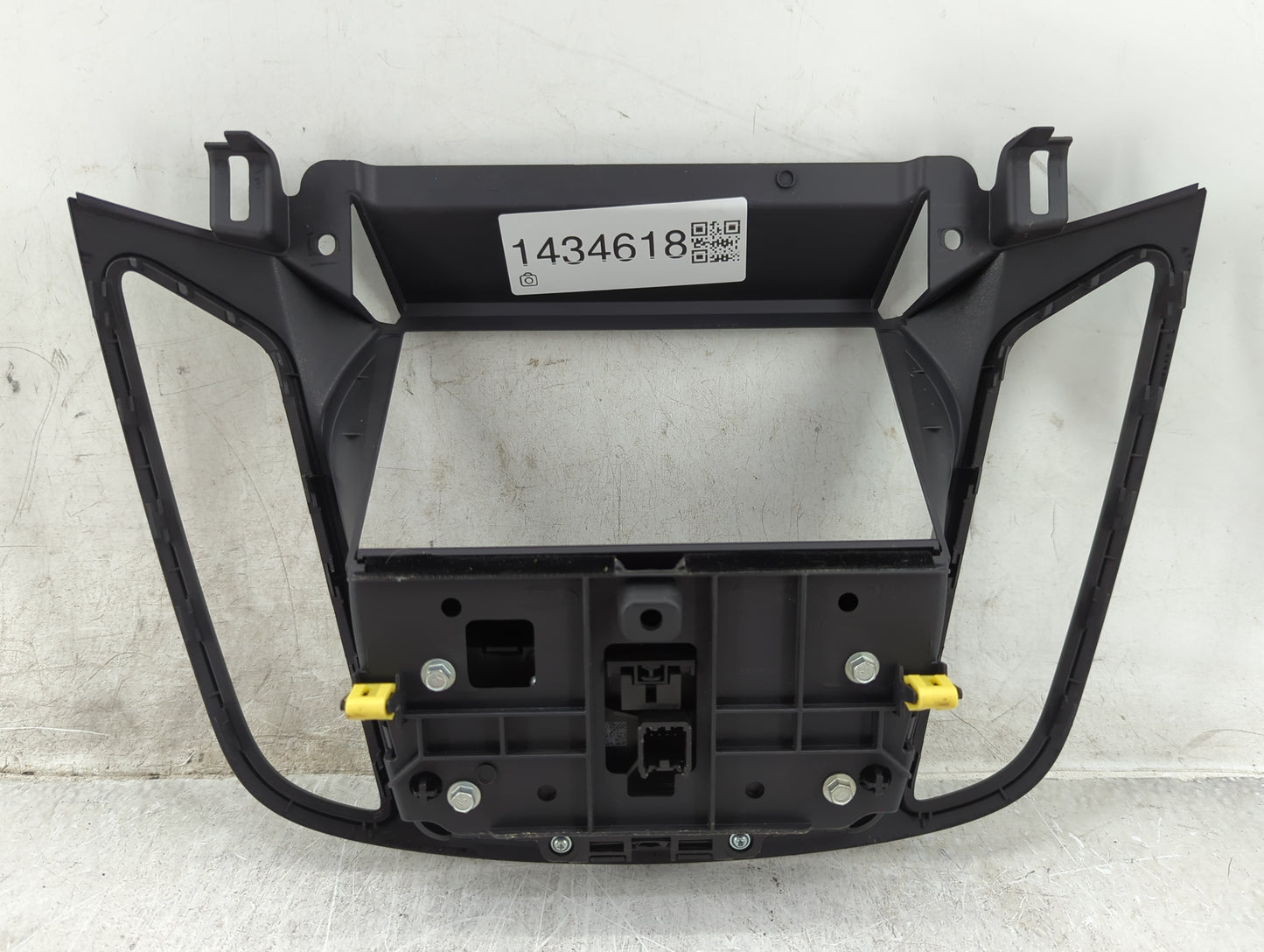 2013-2016 Ford Escape Radio Control Panel Black - Oemusedautoparts1.com