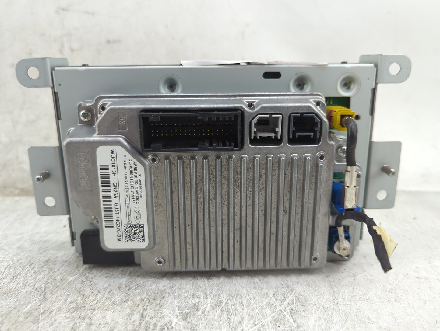 2016-2019 Ford Escape Information Display Screen - Oemusedautoparts1.com