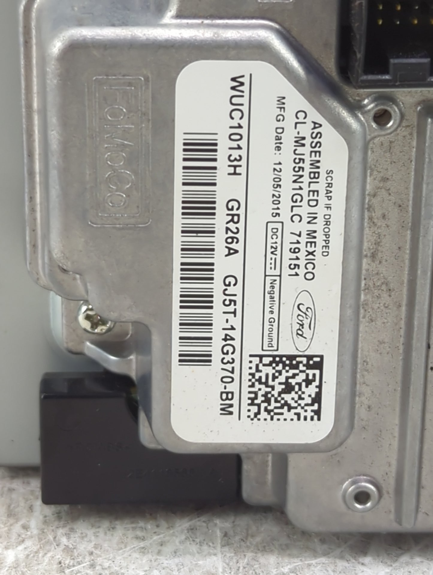 2016-2019 Ford Escape Information Display Screen - Oemusedautoparts1.com
