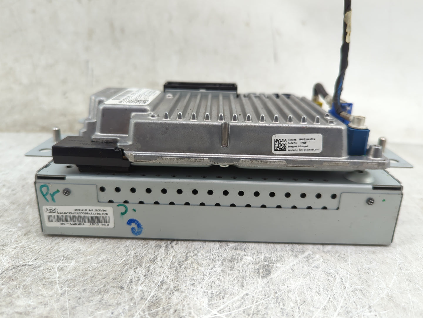 2016-2019 Ford Escape Information Display Screen - Oemusedautoparts1.com