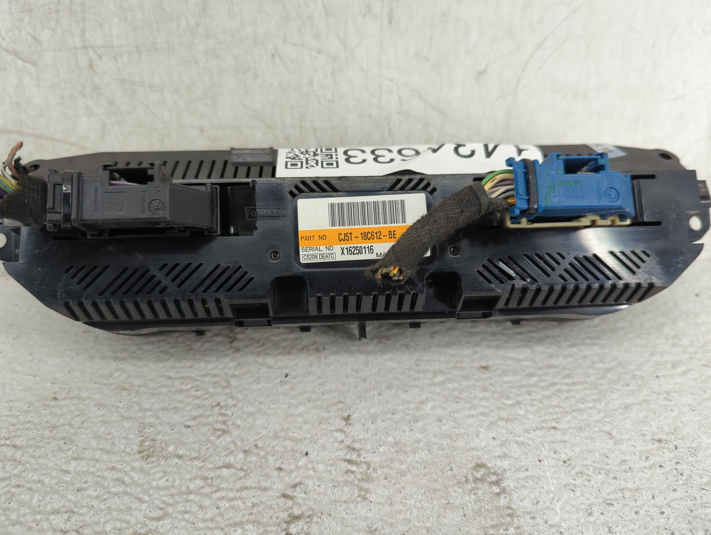 2015-2016 Ford Escape Climate Control Module Temperature AC/Heater Replacement P/N:CJ5T-18C612-BE Fits Fits 2015 2016 OEM Us