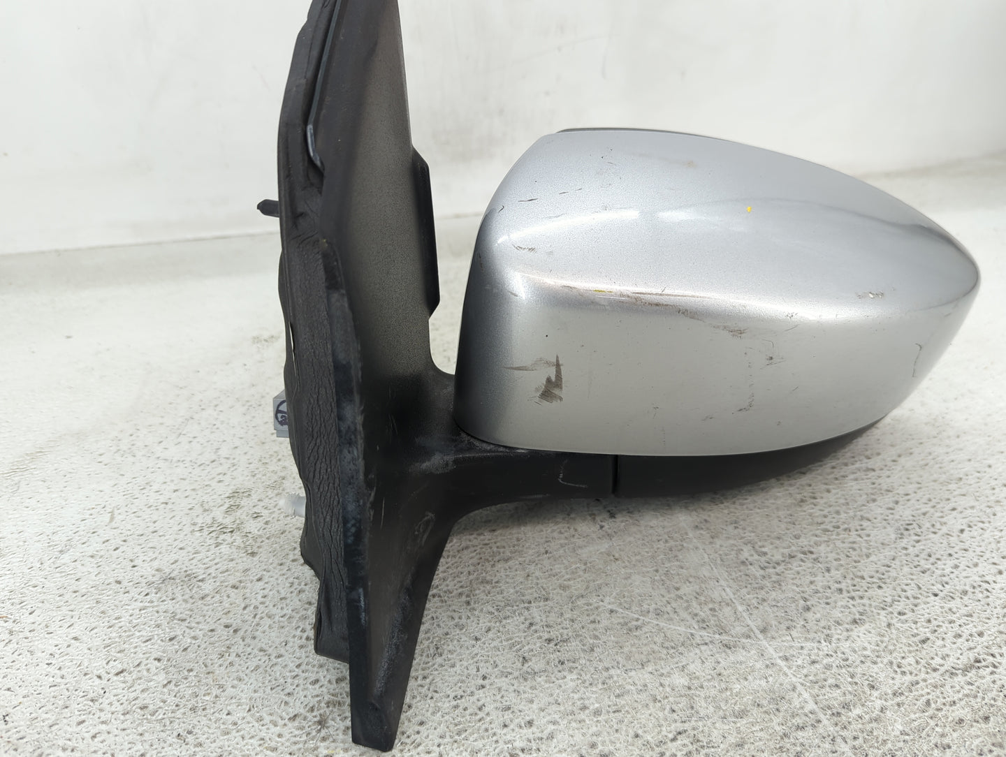 2013-2016 Ford Escape Driver Side View Mirror - Left Door Mirror OEM Used - Oemusedautoparts1.com