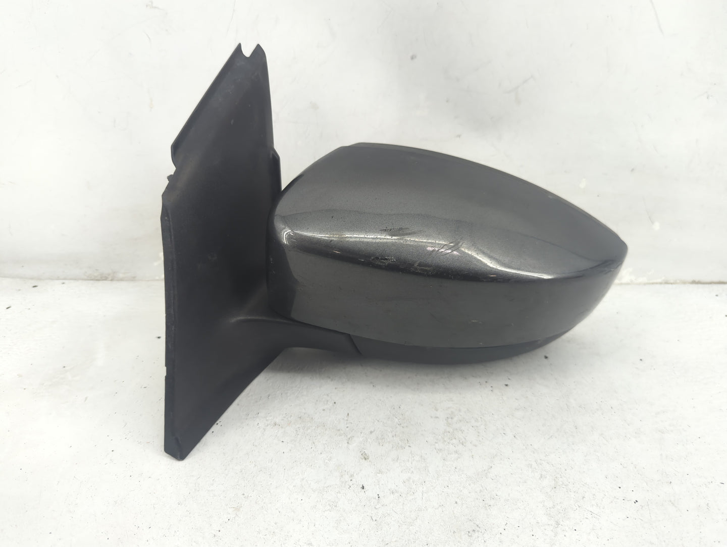 2013-2016 Ford Escape Driver Side View Mirror - Left Door Mirror OEM Used - Oemusedautoparts1.com