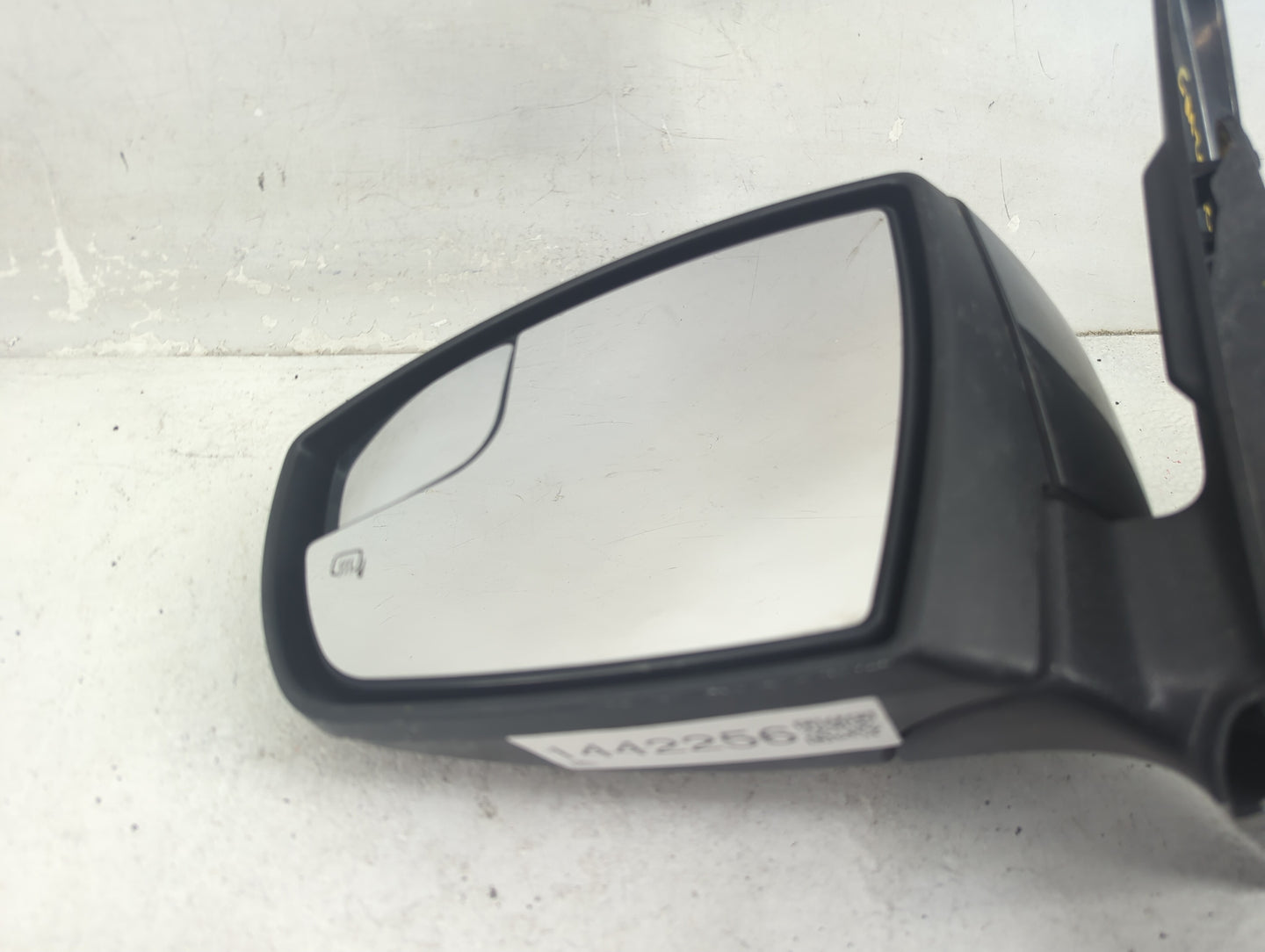 2013-2016 Ford Escape Driver Side View Mirror - Left Door Mirror OEM Used - Oemusedautoparts1.com