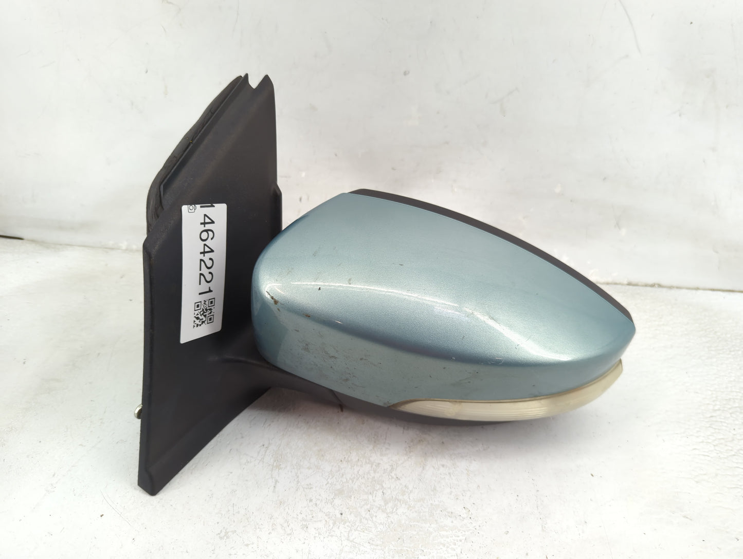 2013-2016 Ford Escape Driver Side View Mirror - Left Door Mirror OEM Used - Oemusedautoparts1.com