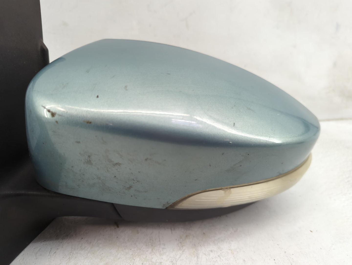 2013-2016 Ford Escape Driver Side View Mirror - Left Door Mirror OEM Used - Oemusedautoparts1.com
