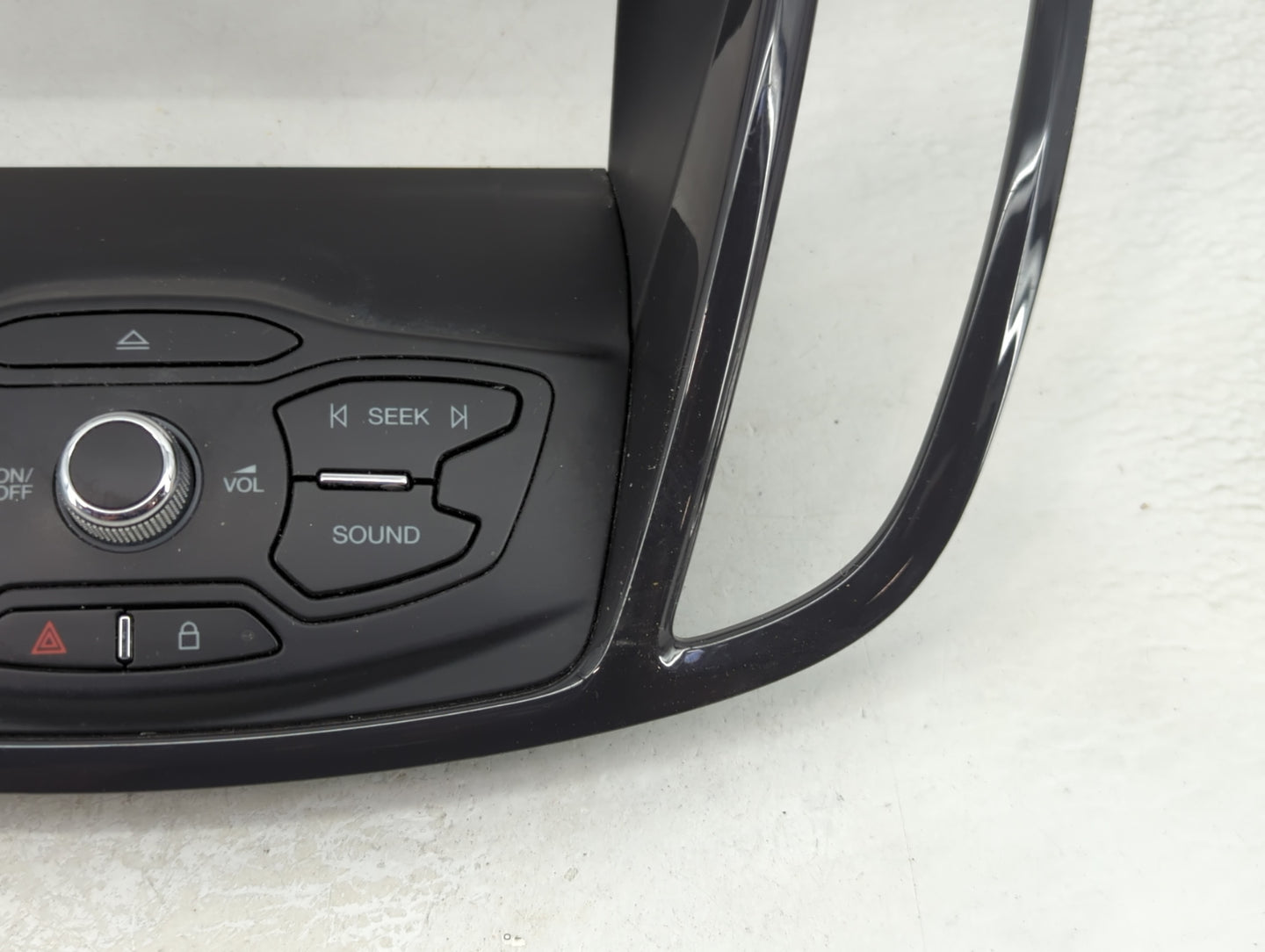 2016 Ford Escape Information Radio Display Screen Bezel Vents - Oemusedautoparts1.com