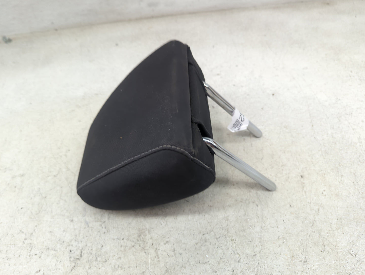 2016-2019 Ford Escape Headrest Head Rest Rear Seat Fits Fits 2016 2017 2018 2019 OEM Used Auto Parts - Oemusedautoparts1.com
