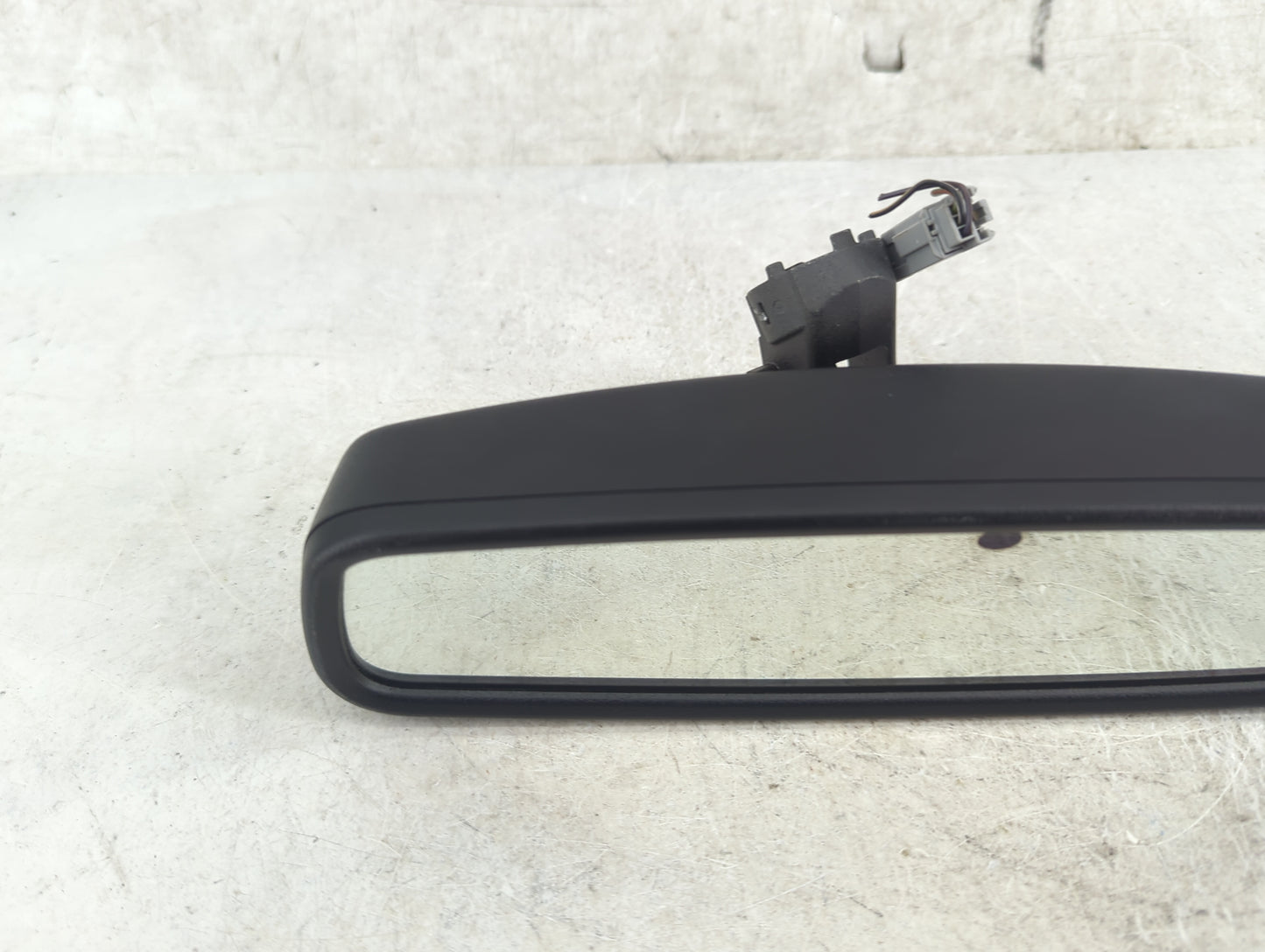2013-2019 Ford Escape Interior Rear View Mirror Replacement OEM P/N:E4 GU5A-17E678-BB Fits OEM Used Auto Parts - Oemusedauto