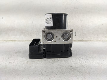 2016 Ford Escape ABS Pump Control Module Replacement P/N:GV61-2C405-AF 10.0961-0185.3, 10.0212-1094.4 Fits OEM Used Auto Parts
