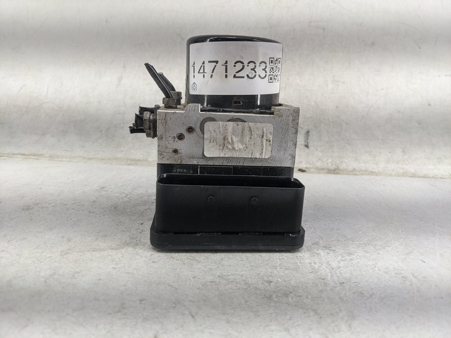 2016 Ford Escape ABS Pump Control Module Replacement P/N:GV61-2C405-AF 10.0961-0185.3, 10.0212-1094.4 Fits OEM Used Auto Par