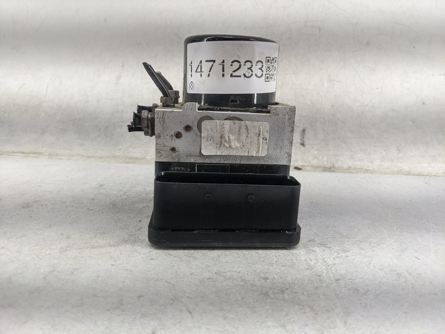 2016 Ford Escape ABS Pump Control Module Replacement P/N:GV61-2C405-AF 10.0961-0185.3, 10.0212-1094.4 Fits OEM Used Auto Par