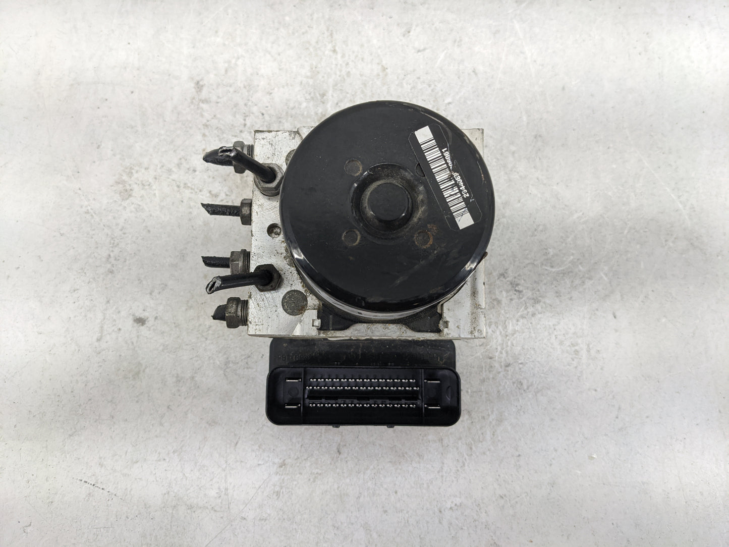 2016 Ford Escape ABS Pump Control Module Replacement P/N:GV61-2C405-AF 10.0961-0185.3, 10.0212-1094.4 Fits OEM Used Auto Par