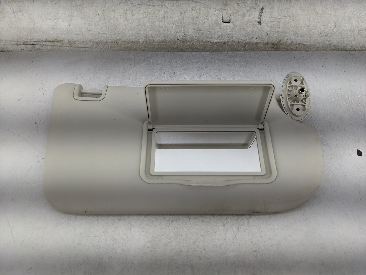 2013-2019 Ford Escape Sun Visor Shade Replacement Passenger Right Mirror Fits Fits 2013 2014 2015 2016 2017 2018 2019 OEM Us