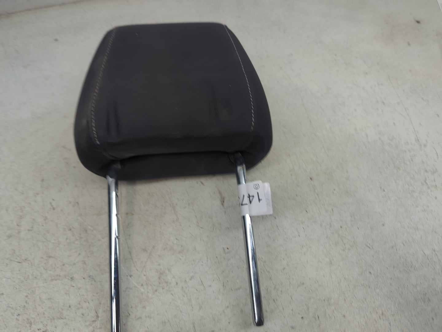 2016 Ford Escape Headrest Head Rest Front Driver Passenger Seat Fits OEM Used Auto Parts - Oemusedautoparts1.com