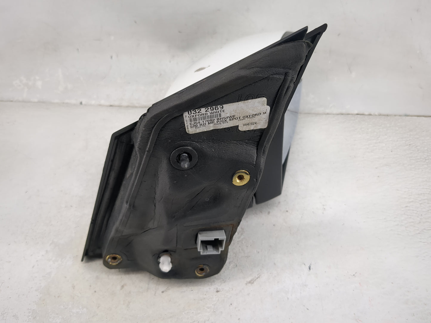 2013-2016 Ford Escape Passenger Side View Mirror - Right Door Mirror OEM Used - Oemusedautoparts1.com