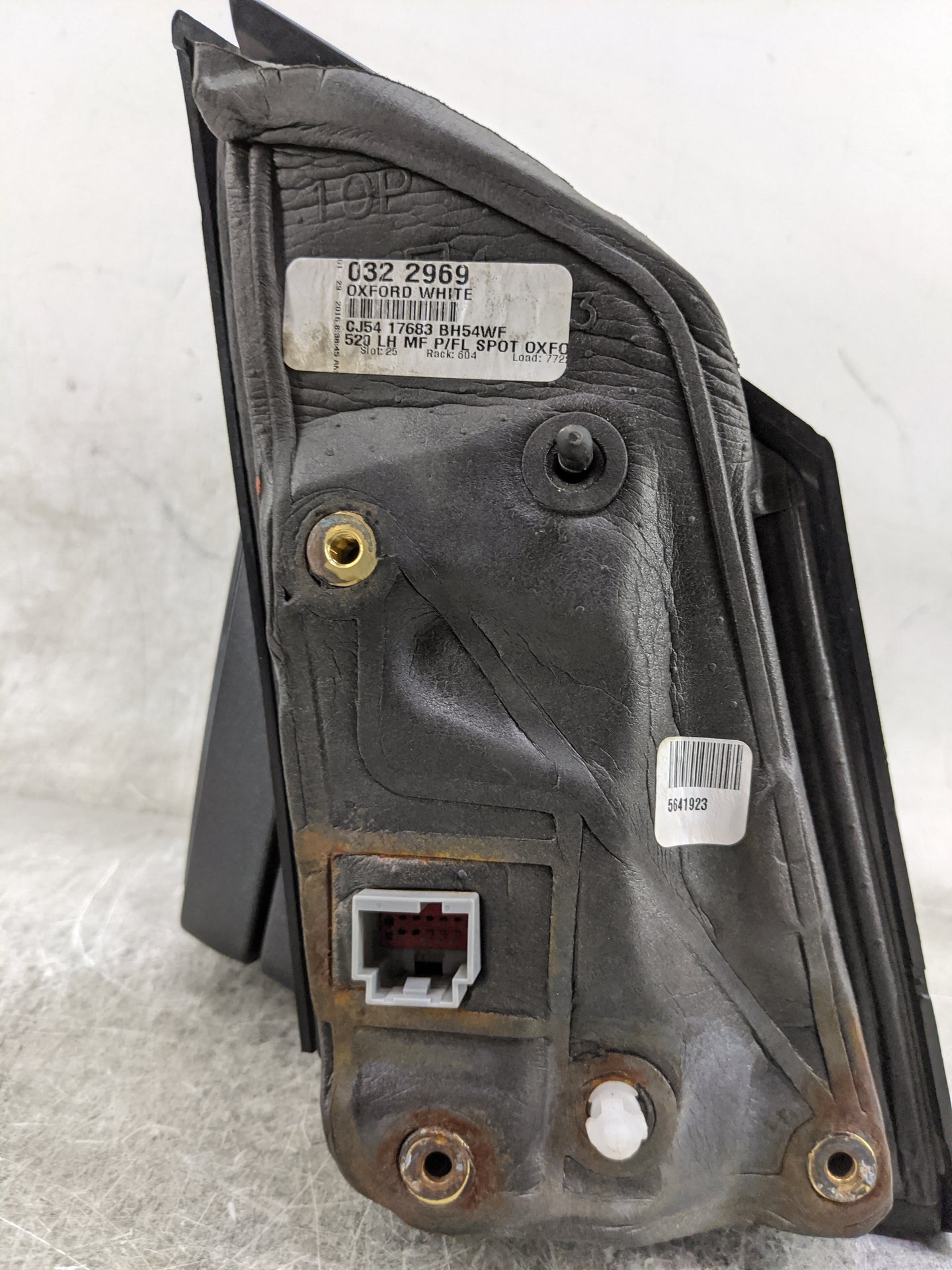 2013-2016 Ford Escape Driver Side View Mirror - Left Door Mirror OEM Used - Oemusedautoparts1.com