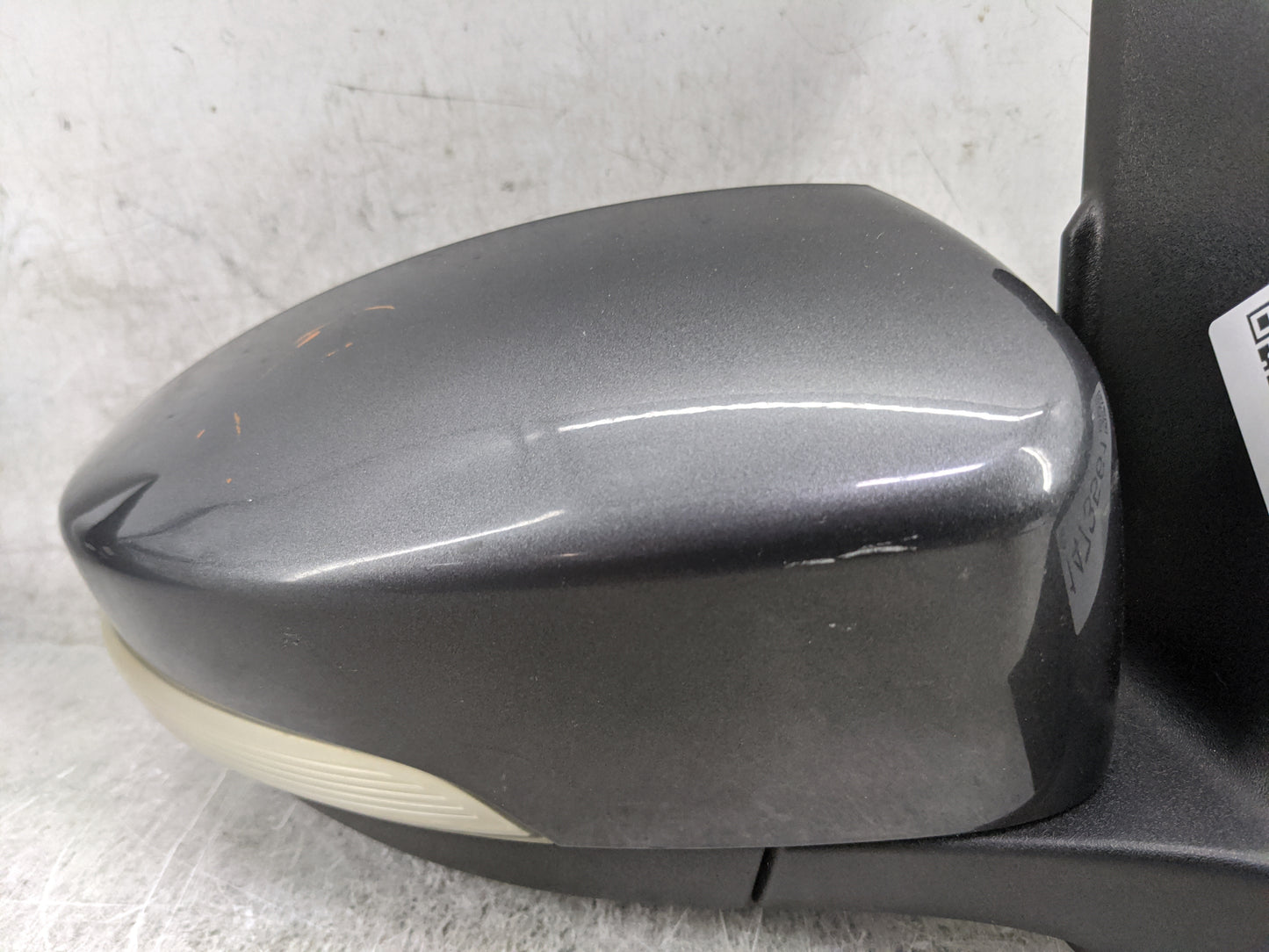 2013-2016 Ford Escape Passenger Side View Mirror - Right Door Mirror OEM Used - Oemusedautoparts1.com