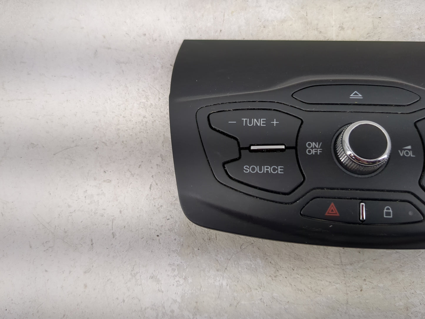 2013-2016 Ford Escape Radio Control Panel 1474778 - Oemusedautoparts1.com