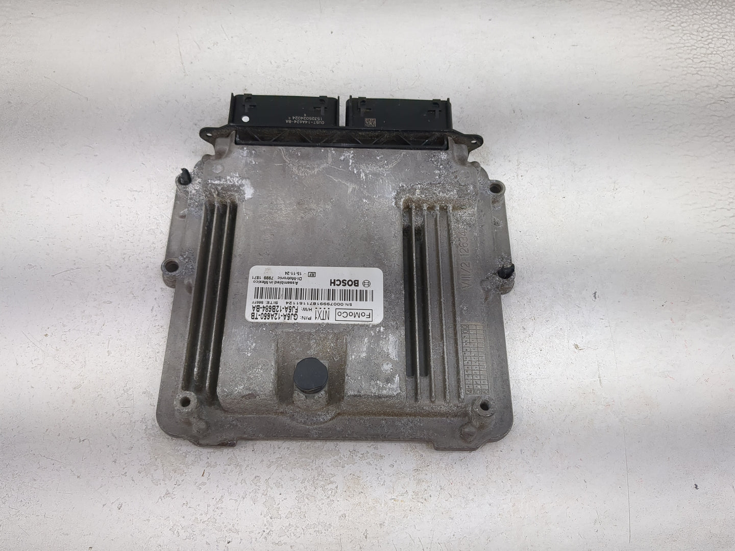2015-2016 Ford Escape PCM Engine Control Computer ECU ECM PCU OEM P/N:GJ5A-12A650-TB FJ5A-12B684-BA Fits Fits 2015 2016 OEM 