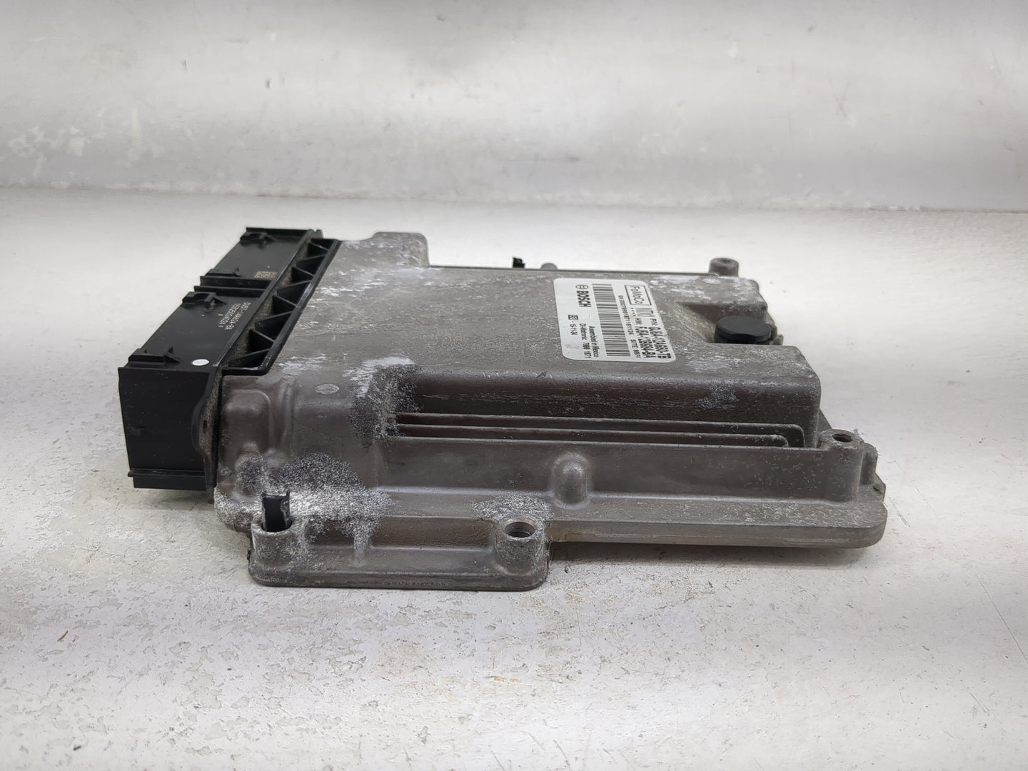 2015-2016 Ford Escape PCM Engine Control Computer ECU ECM PCU OEM P/N:GJ5A-12A650-TB FJ5A-12B684-BA Fits Fits 2015 2016 OEM 