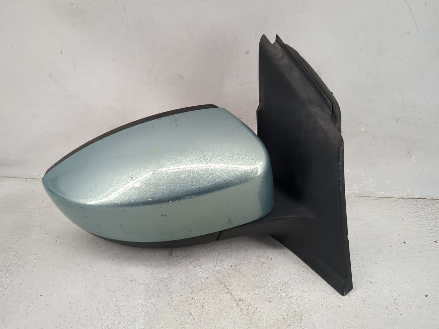 2016 Ford Escape Passenger Side View Mirror - Right Door Mirror OEM Used - Oemusedautoparts1.com