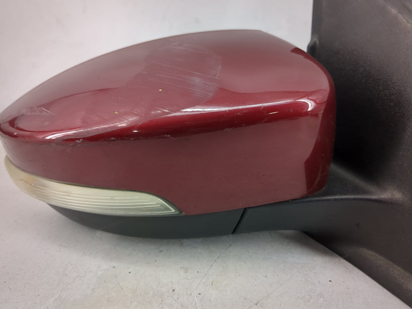 2013-2016 Ford Escape Passenger Side View Mirror - Right Door Mirror OEM Used - Oemusedautoparts1.com