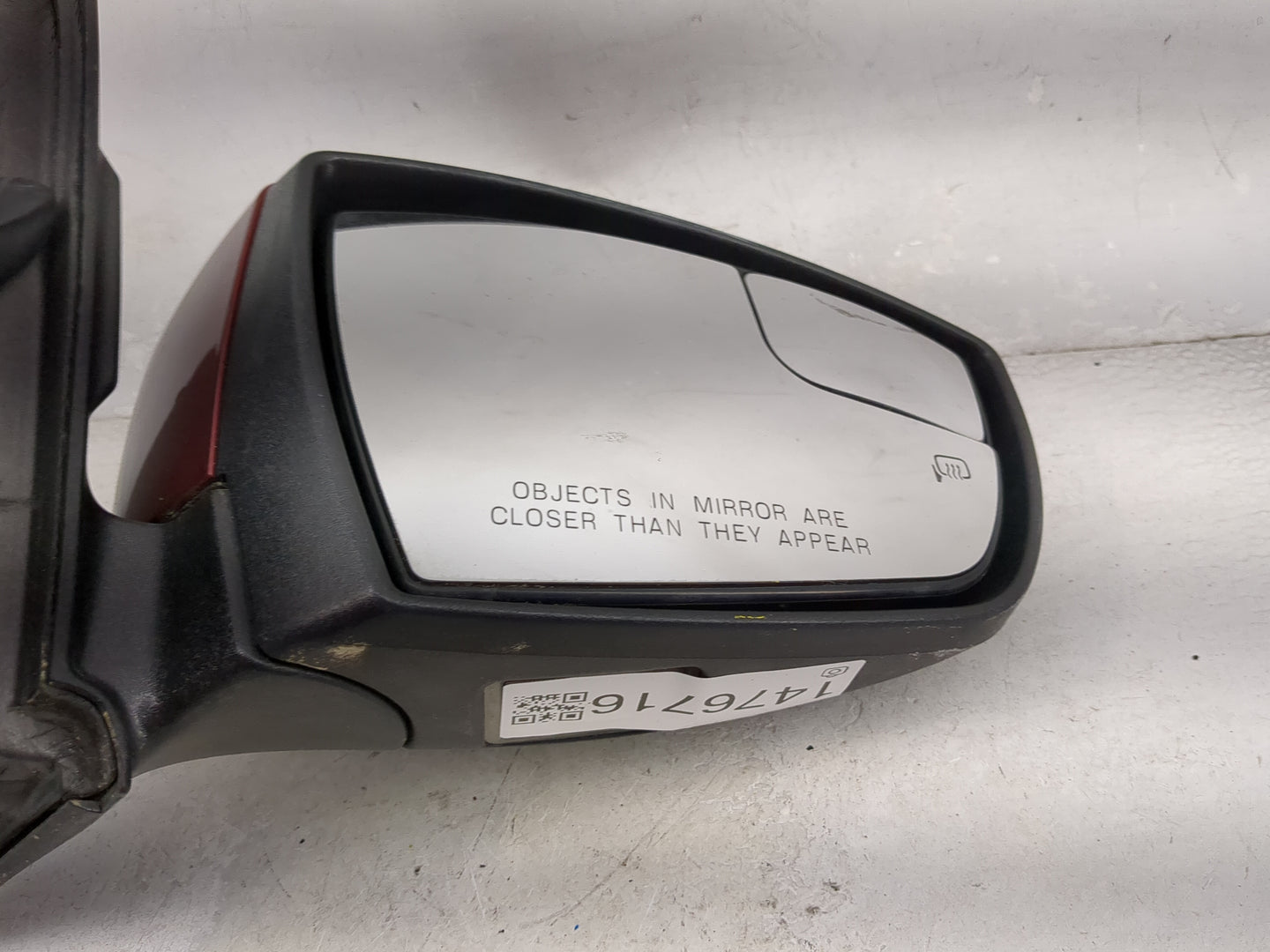 2013-2016 Ford Escape Passenger Side View Mirror - Right Door Mirror OEM Used - Oemusedautoparts1.com