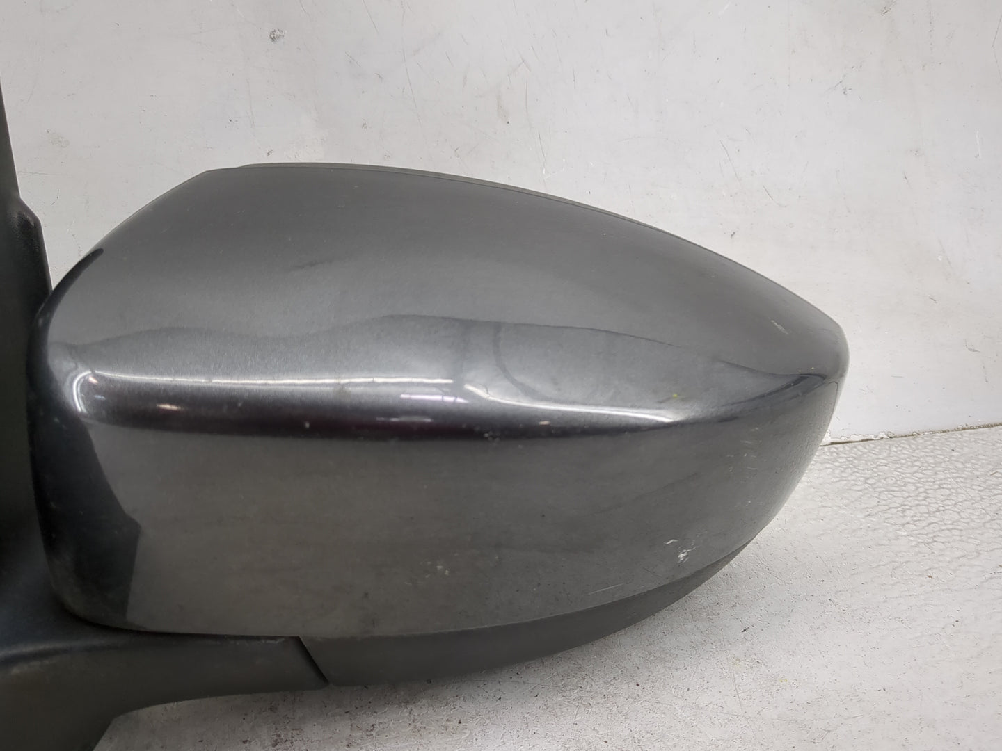 2013-2016 Ford Escape Driver Side View Mirror - Left Door Mirror OEM Used - Oemusedautoparts1.com