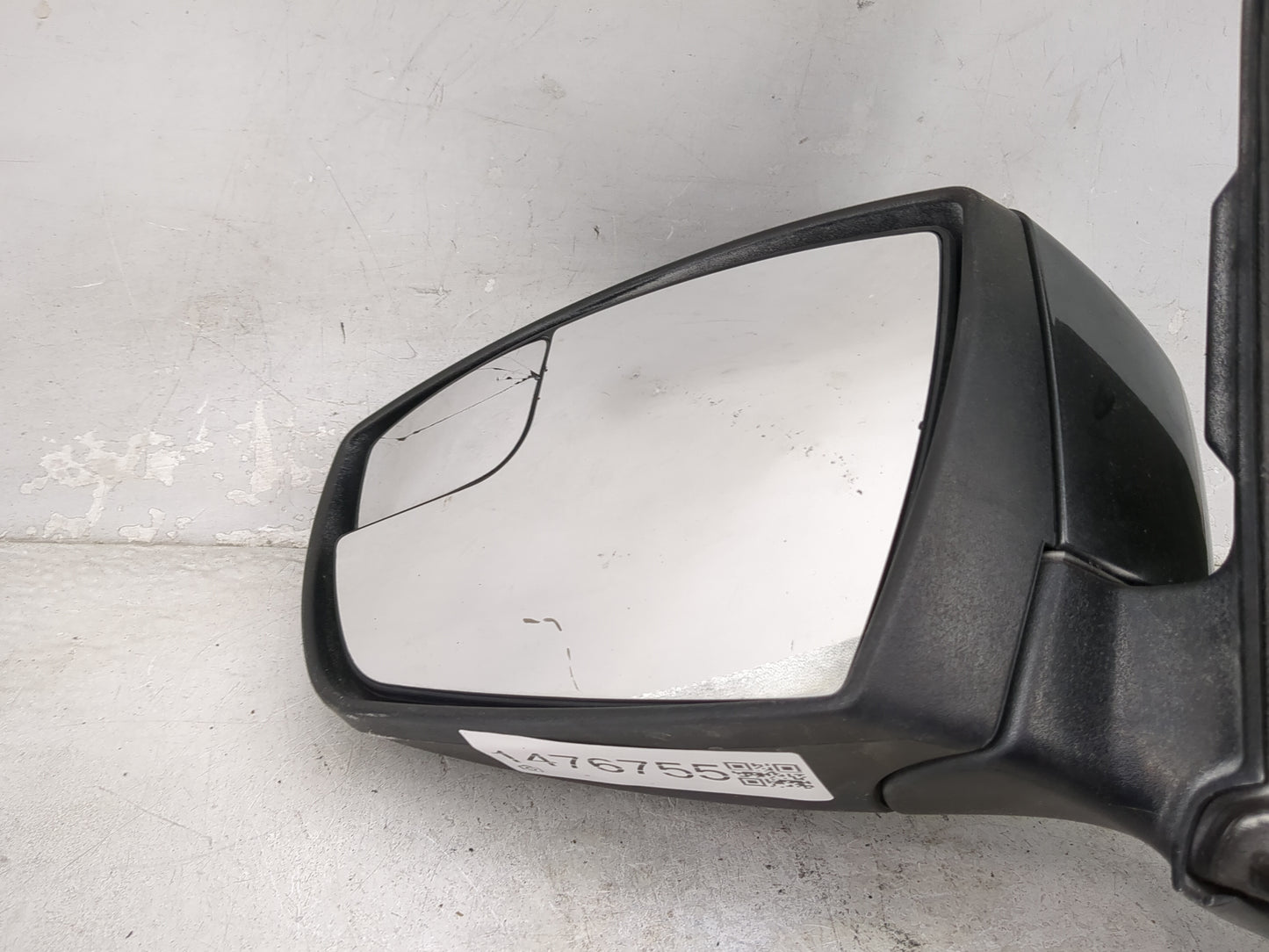2013-2016 Ford Escape Driver Side View Mirror - Left Door Mirror OEM Used - Oemusedautoparts1.com