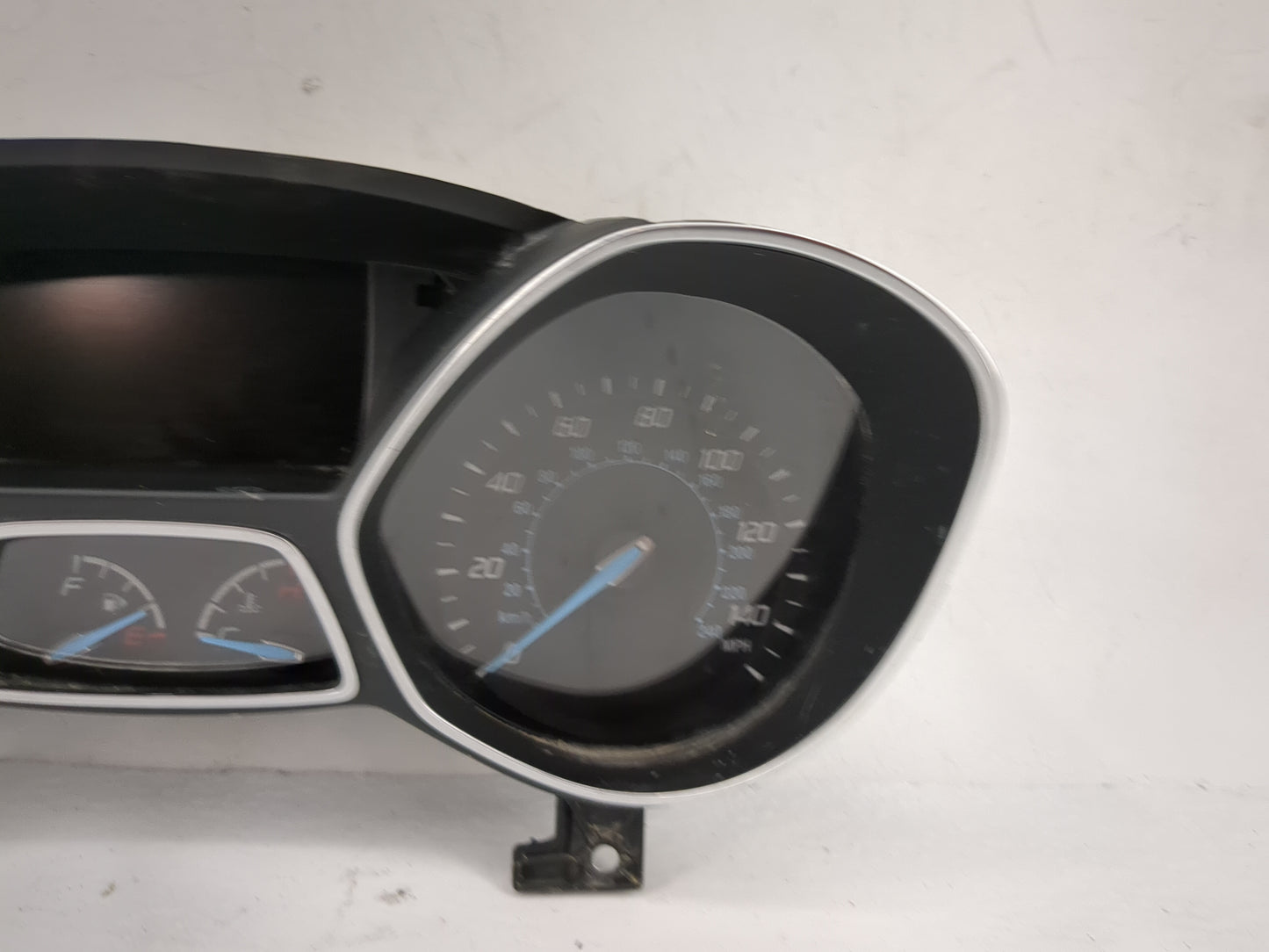 2013-2014 Ford Escape Instrument Cluster Speedometer Gauges P/N:VPCL8F-10894-B Miles: Fits Fits 2013 2014 OEM Used Auto Part