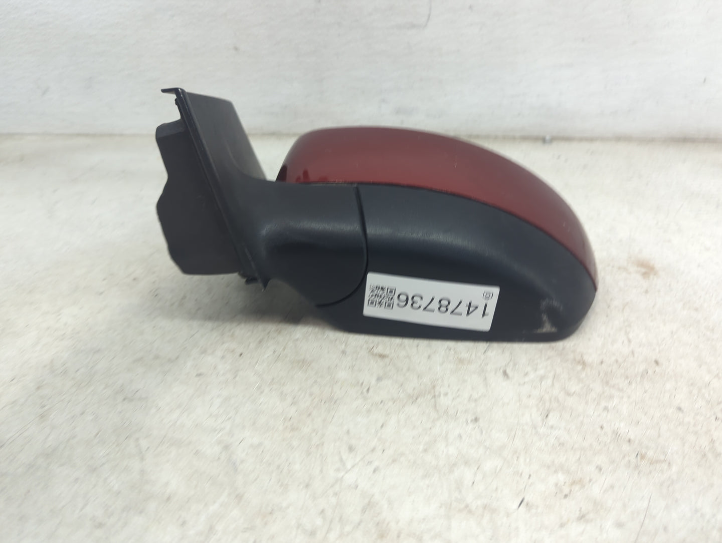 2013-2016 Ford Escape Driver Side View Mirror - Left Door Mirror OEM Used - Oemusedautoparts1.com