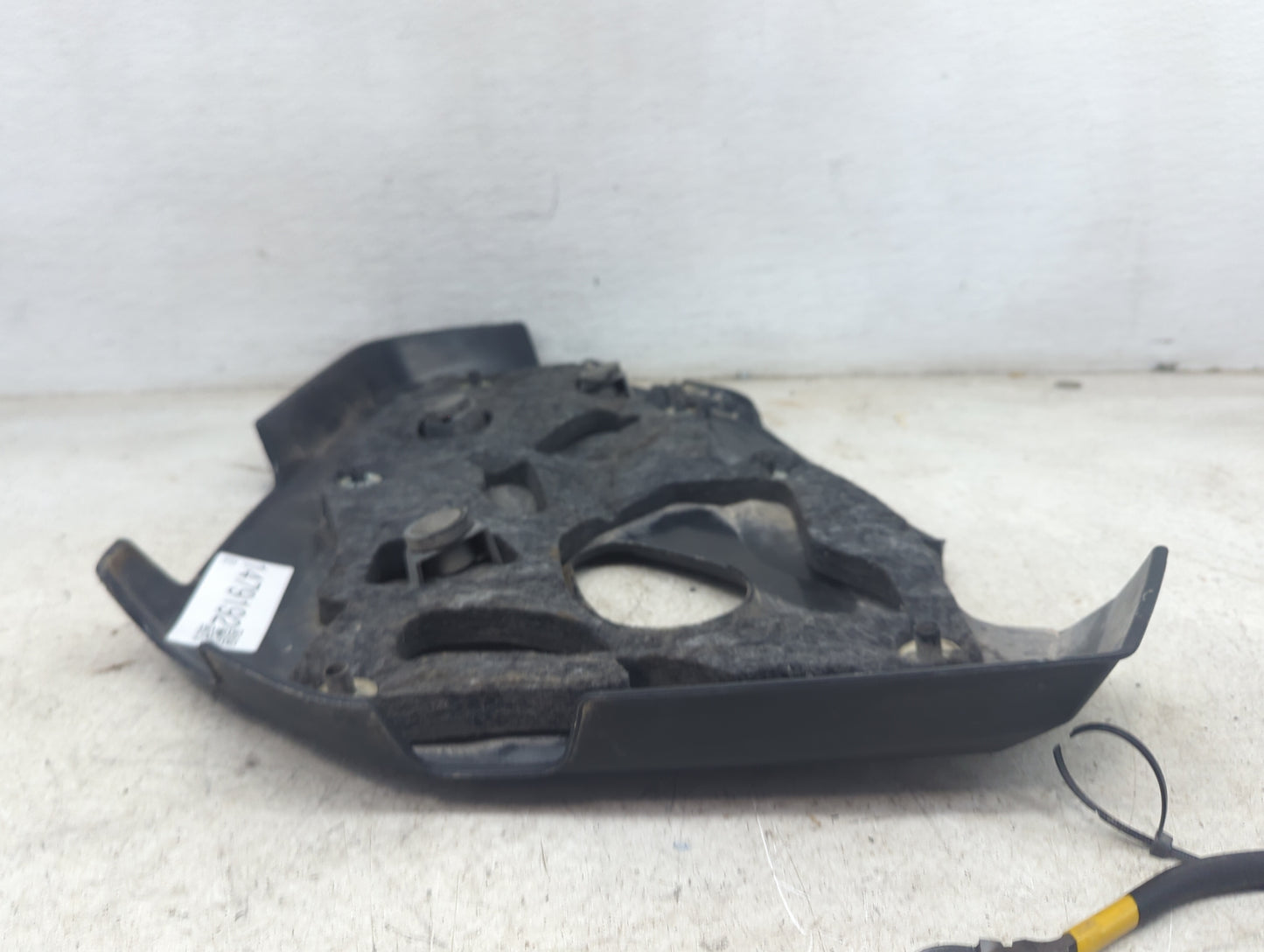 2016 Ford Escape Engine Cover Black - Oemusedautoparts1.com