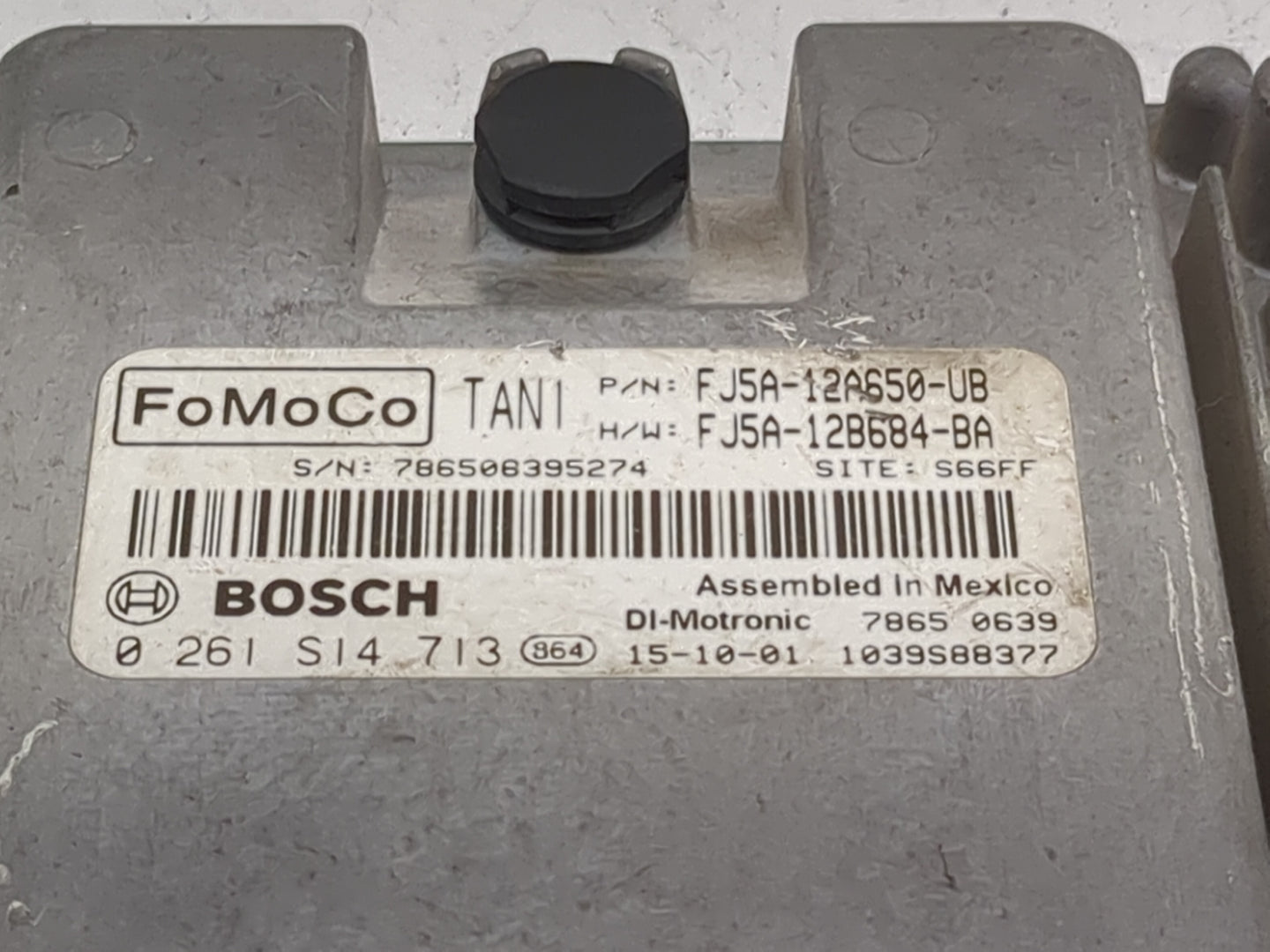 2015-2016 Ford Escape PCM Engine Control Computer ECU ECM PCU OEM P/N:FJ5A-12A650-UB FJ5A-12B684-BA Fits Fits 2015 2016 OEM 