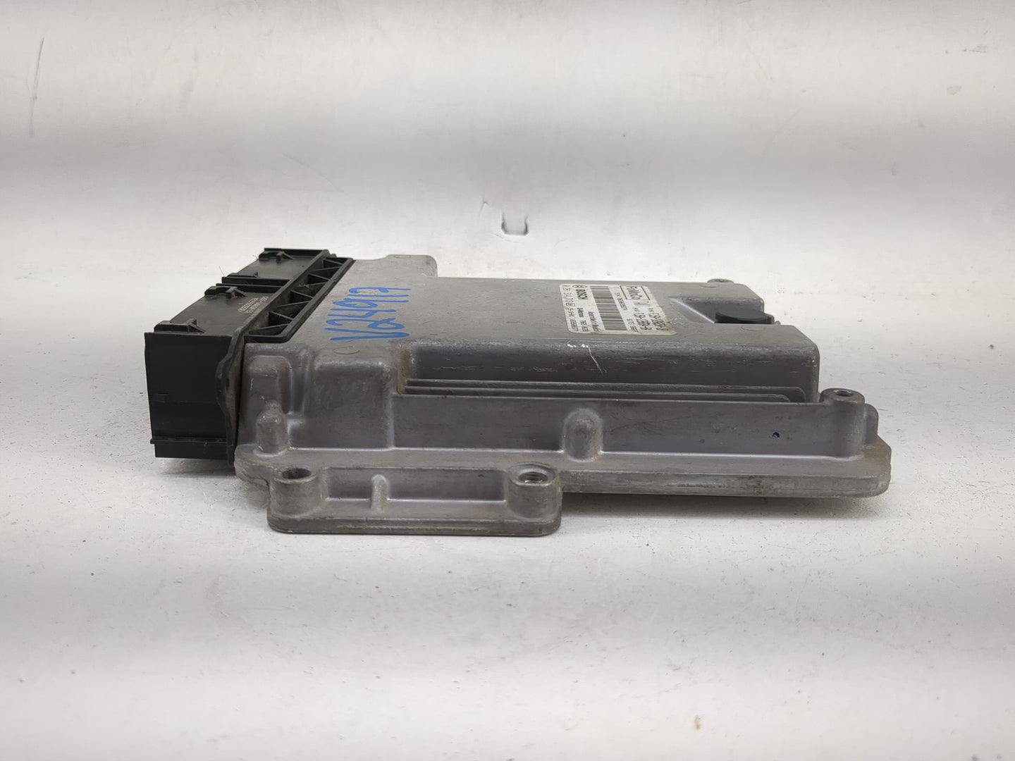 2015-2016 Ford Escape PCM Engine Control Computer ECU ECM PCU OEM P/N:FJ5A-12A650-UB FJ5A-12B684-BA Fits Fits 2015 2016 OEM 