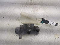 2013-2019 Ford Escape Brake Master Cylinder 1497525 - Oemusedautoparts1.com