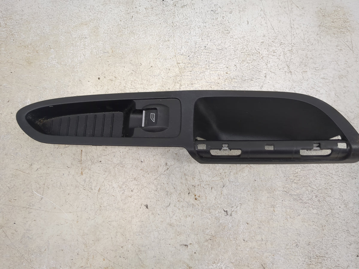 2016 Ford Escape Driver Left Door Master Power Window Switch 1512213 - Oemusedautoparts1.com