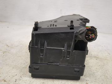 2013-2016 Ford Escape Fusebox Fuse Box Panel Relay Module P/N:AV6T-14A067-AD AV6T-14A142-AB Fits Fits 2013 2014 2015 2016 OEM Used Auto Parts