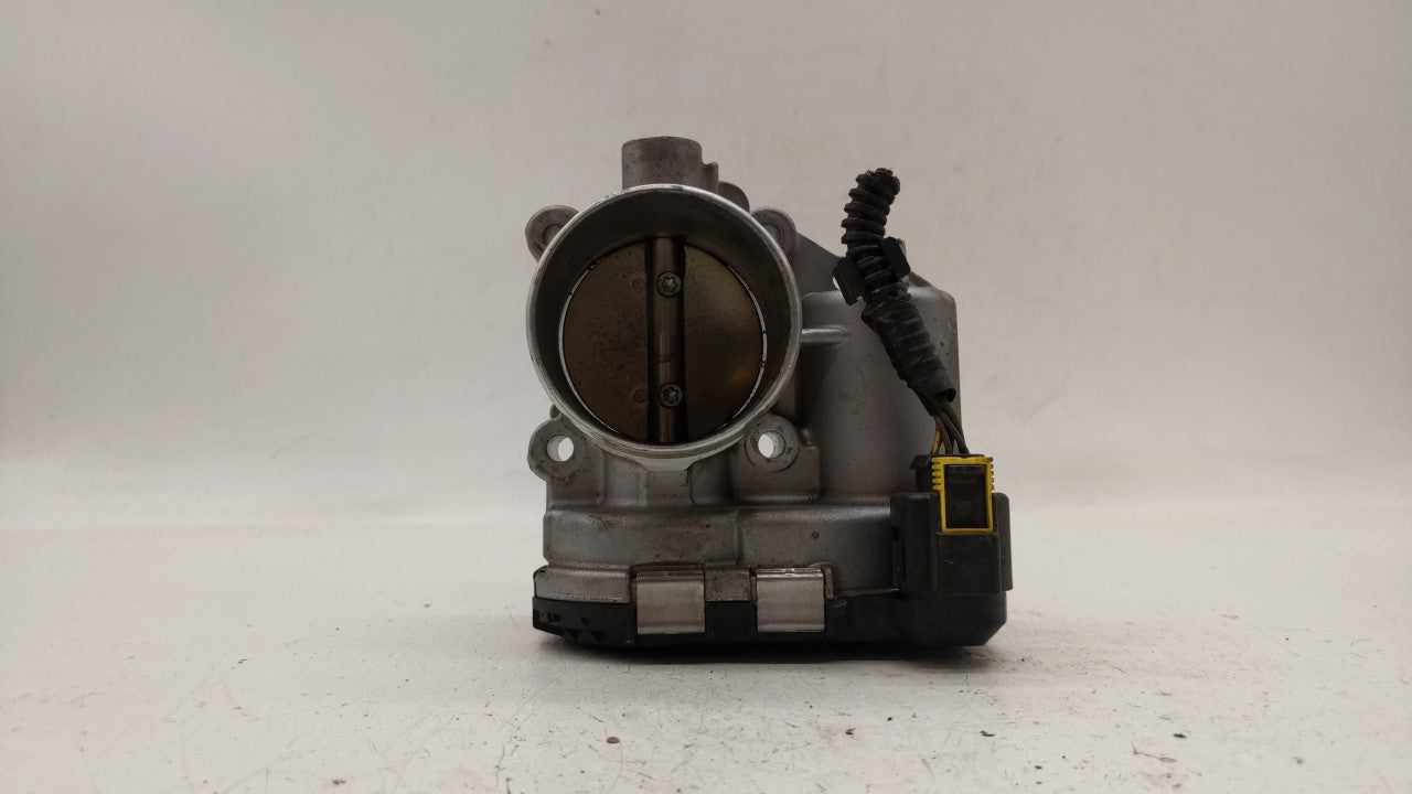 2013-2016 Ford Escape Throttle Body P/N:0 280 750 535 7S7G-9F991-CA Fits Fits 2013 2014 2015 2016 2017 2018 2019 OEM Used Au