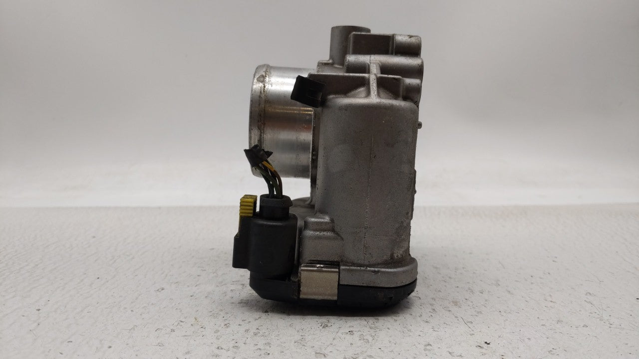 2013-2016 Ford Escape Throttle Body P/N:0 280 750 535 7S7G-9F991-CA Fits Fits 2013 2014 2015 2016 2017 2018 2019 OEM Used Au