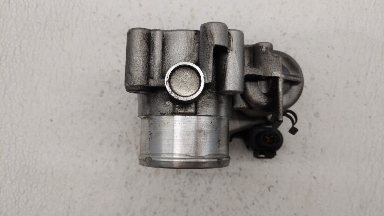 2013-2016 Ford Escape Throttle Body P/N:0 280 750 535 7S7G-9F991-CA Fits Fits 2013 2014 2015 2016 2017 2018 2019 OEM Used Au