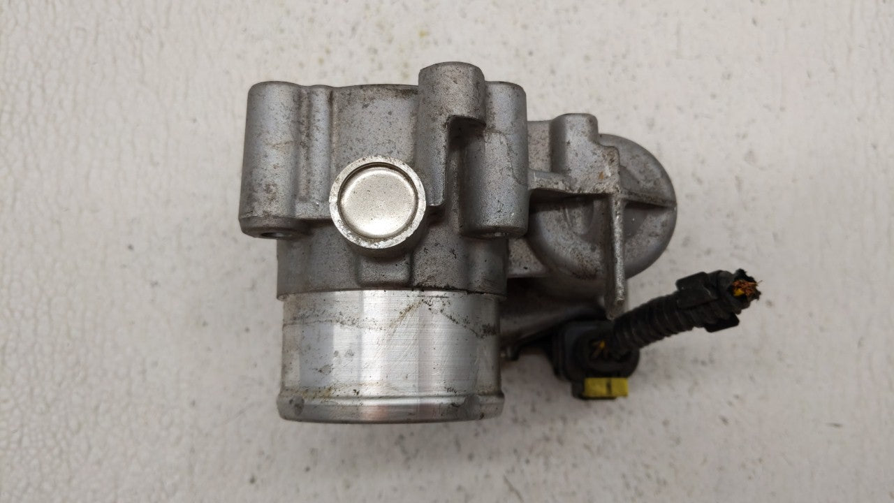 2013-2016 Ford Escape Throttle Body P/N:0 280 750 535 7S7G-9F991-CA Fits Fits 2013 2014 2015 2016 2017 2018 2019 OEM Used Au